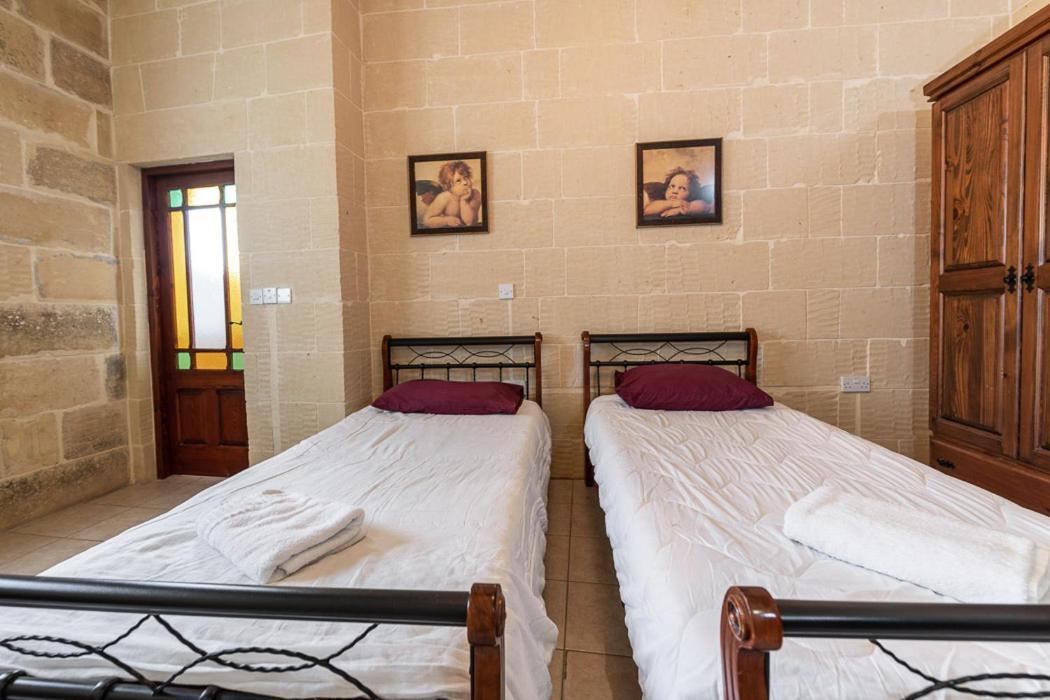 4 Bedroom With Private Pool Dom wakacyjny