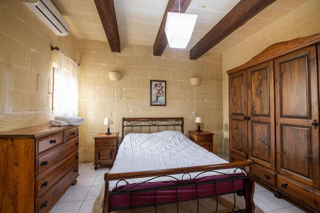 4 Bedroom With Private Pool Dom wakacyjny *